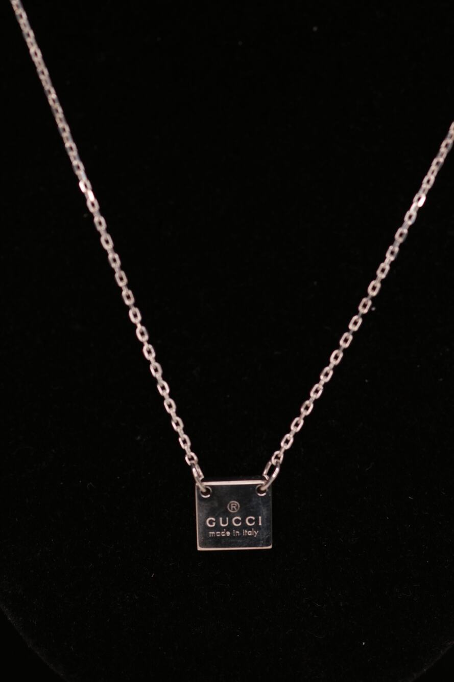 GUCCI Sterling Silver 925 Square Logo Pendant Necklace 19" Made in Italy Box